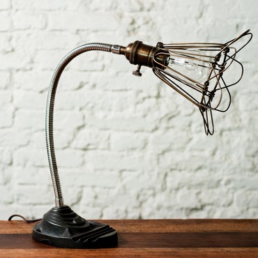VS19C Adjustable Table Lamp VS19C Adjustable Table Lamp