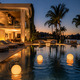 Pearl LED Outdoor/Indoor Lamp