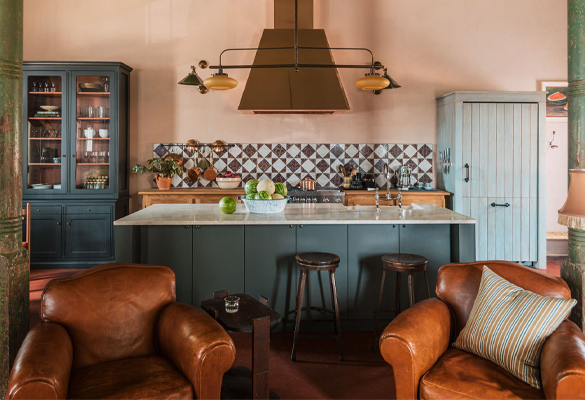 Space Tour: Chartres 1883