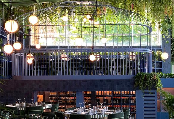 Space Tour: Harena Restaurant