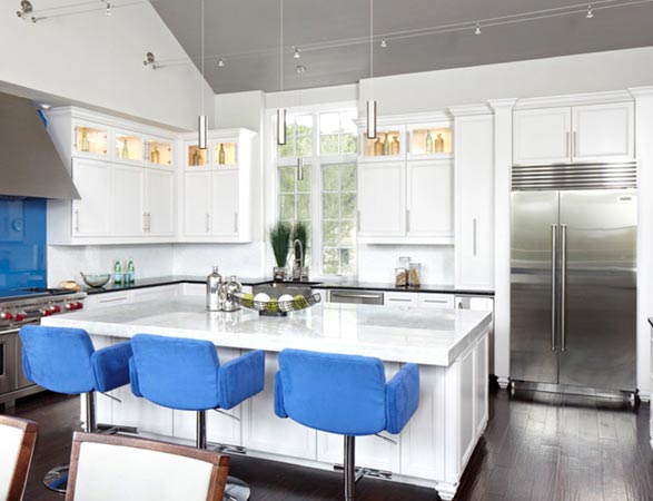 Drop down sales light for kitchen