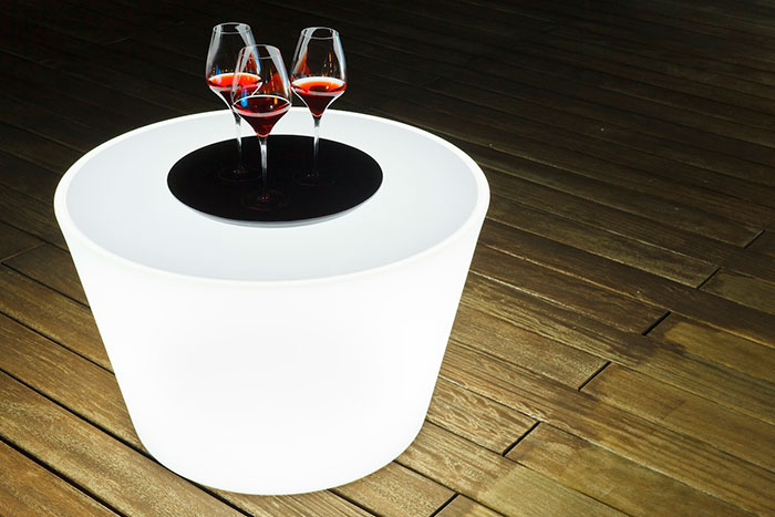 Bass Wireless Lighted Coffee Table