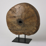 Cart Wheel on Stand - Iron / Natural