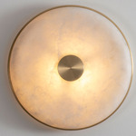 Beran Wall Sconce - Brass / Alabaster