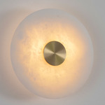 Bide Wall Sconce - Brass / Alabaster