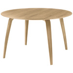 Gubi Round Dining Table - Oak / Oak