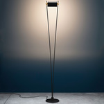 Vi Floor Lamp - Black