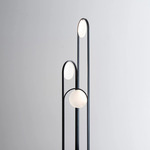 Ellipse Floor Lamp - Black / Frosted