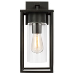 Vado Outdoor Wall Sconce - Antique Bronze / Clear