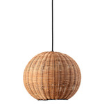 Haka Pendant - Black / Rattan