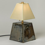 Osen Short Table Lamp - Obsidian / Faint Green Parchment