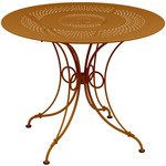 1900 Table - Gingerbread