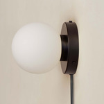 Orb Surface Mount - Black / White