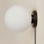 Orb Surface Mount - Black / White