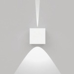 Effetto Square 1x15 Degree 1x90 Degree Outdoor Wall Light - White