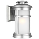 Newport Outdoor Wall Sconce - Painted Silver / Etched Glass