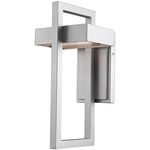 Luttrel Outdoor Wall Light - Silver / Frosted