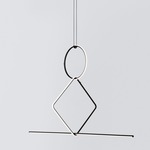 Arrangements Round Small Three Element Suspension - Black