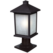 Holbrook Outdoor Pier Light with Traditional Base