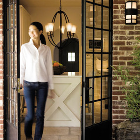 Installation Gallery Outdoor Lighting Saturn Outdoor Wall By Hinkley Lighting
