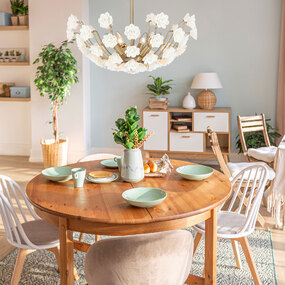 Flores Chandelier by Savoy House