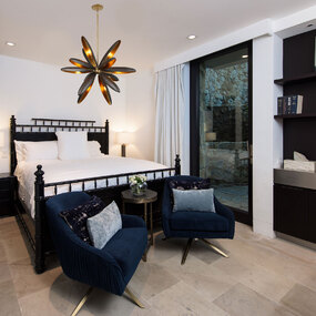 Estrella Del Mar Chandelier by Savoy House