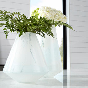 Backdrift Vase