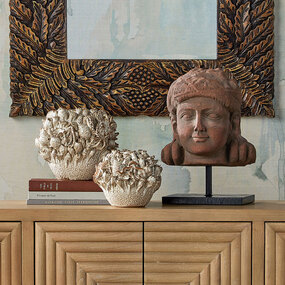 Mathura Head On Stand