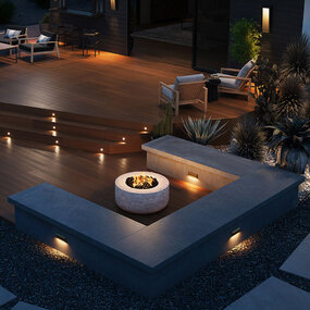 Nuvi 12V Deck Light by Hinkley Lighting
