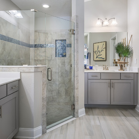 Aurora Bath Bar