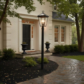 Alford Place 120V Outdoor Post Mount by Hinkley Lighting