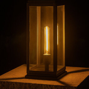 Max 12V Outdoor Tall Pier Mount Lantern