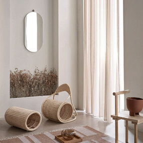 Dowel Capsule Mirror