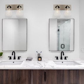 Kye Rounded Rectangular Mirror