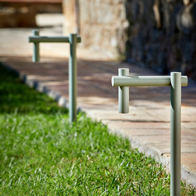 Tik Outdoor Path Light w/ Remote Driver