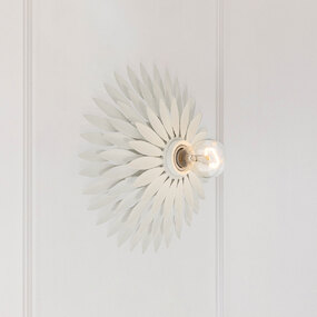 Broche Round Wall Sconce