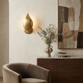 Petal Reign Wall Sconce