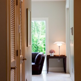 PH 4 1/2 - 3 1/2 Glass Table Lamp by Louis Poulsen