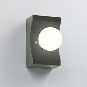 Scoop Ambiance Wall Sconce