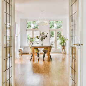 Broche Ring Pendant by Crystorama