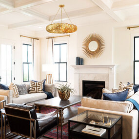 Broche Ring Pendant by Crystorama