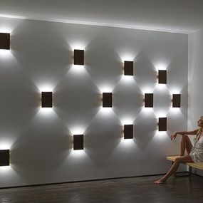Tersus Wood Wall Sconce