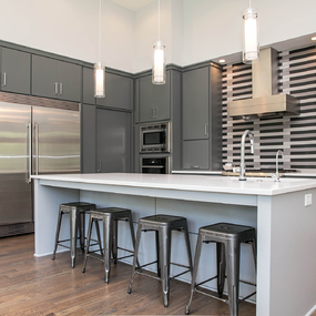 Frost Pendant by Et2