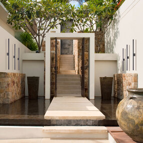 Alumilux Line Linear Outdoor Wall Sconce by Et2