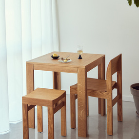Sonder Chair