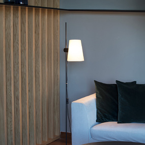 Lupe Floor Lamp