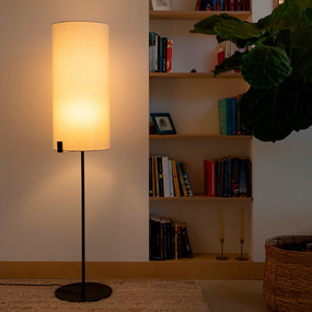Nila Floor Lamp