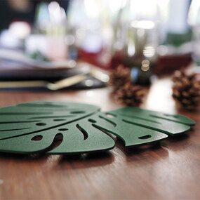 Monstera Trivet