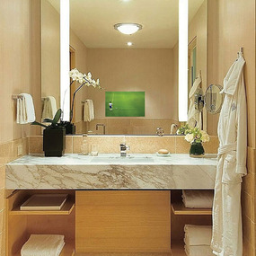 Fusion Square Lighted Mirror