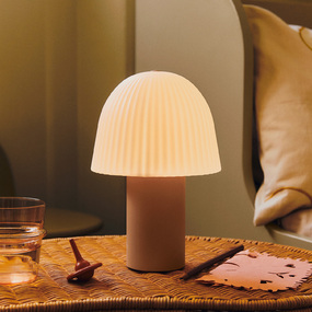 Frill Portable Table Lamp
